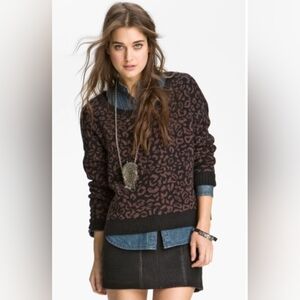 Free People Animal Print Sweater Size Small